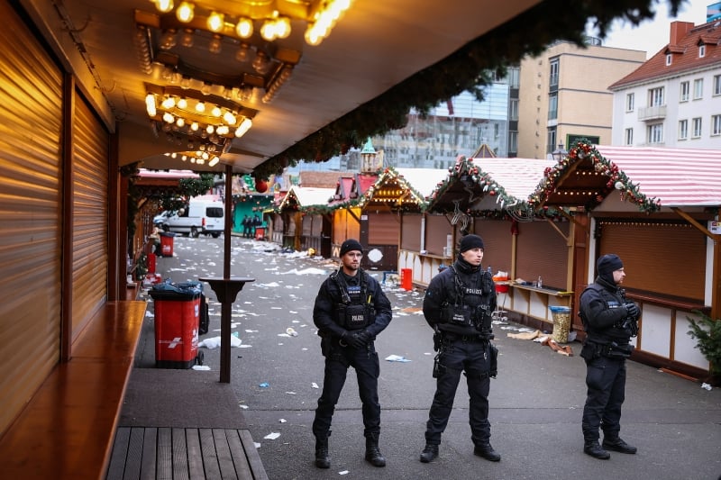 German Chancellor Scholz Mourns 5 Killed, Hundreds Wounded In Christmas ...