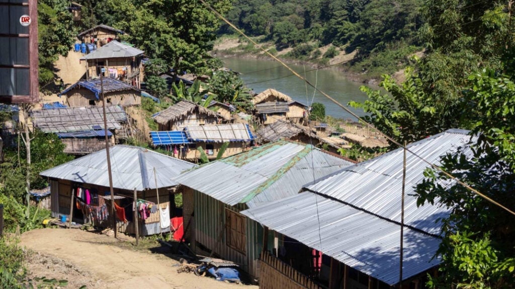A cholera outbreak on India–Myanmar border kills nine, prompts two-month shutdown of cross-border movement