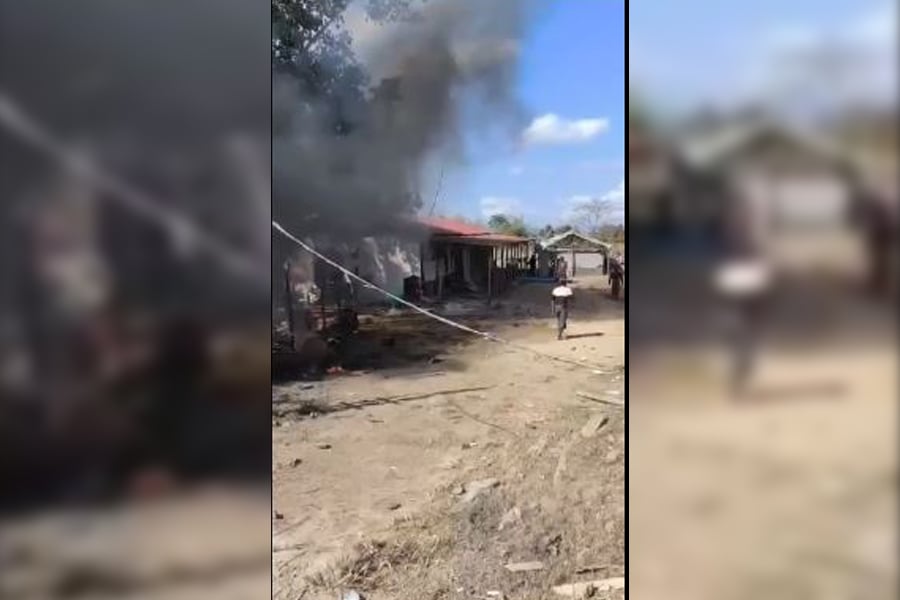 Myanmar junta gyrocopter attacks kill two and injure three in Myaing Township