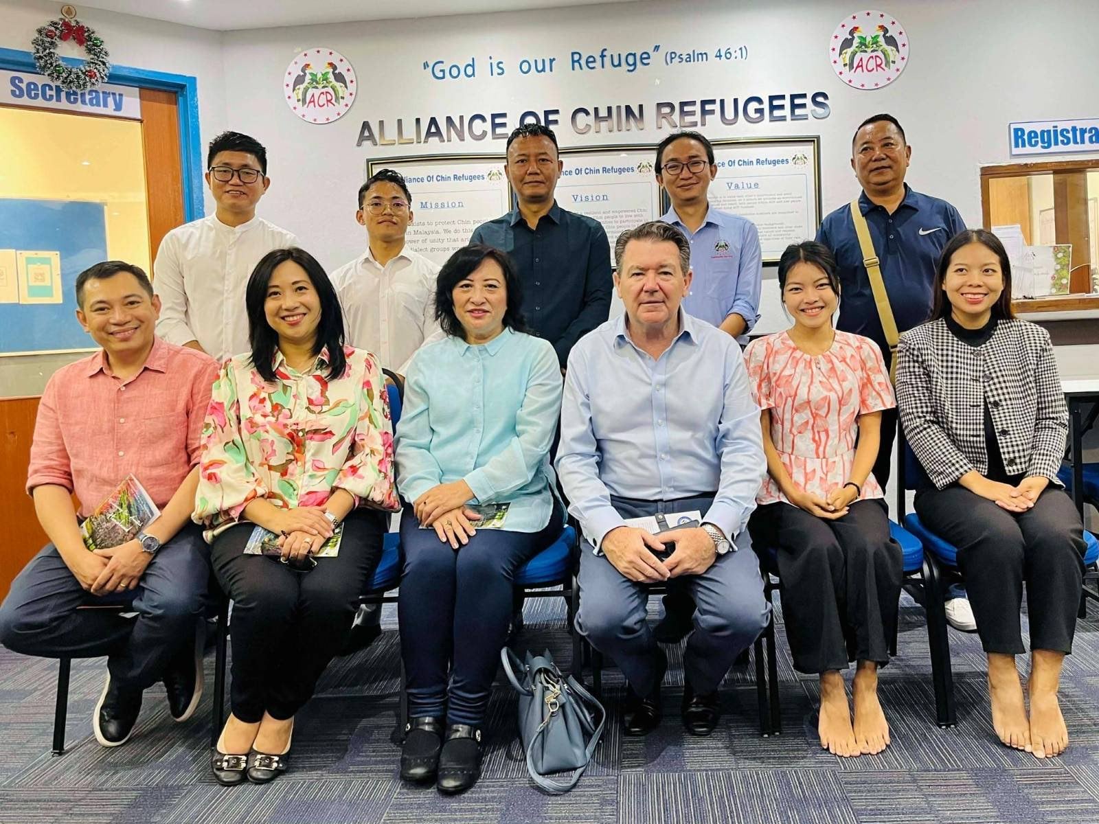 Chin refugee organizations in Malaysia meet with Australian MP to discuss resettlement