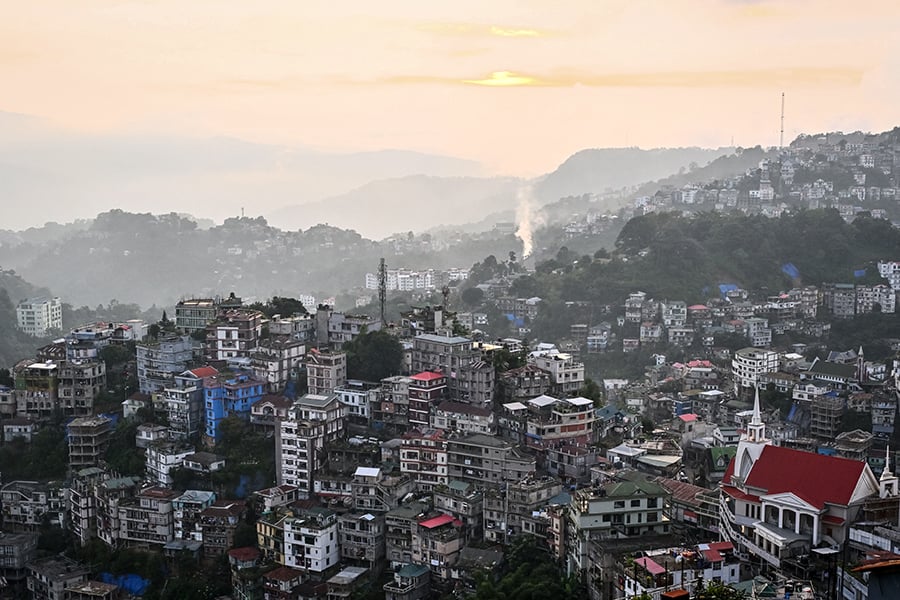 Mizoram suspends India–Myanmar border trade for two months following death of Indian driver